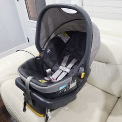 Century Infant Baby Car Seat Carseat 
