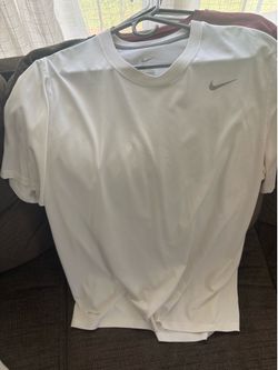 Nike Men’s XL Athletic Shirt Bundle – 3 Shirts – Dri-FIT / Vintage Style