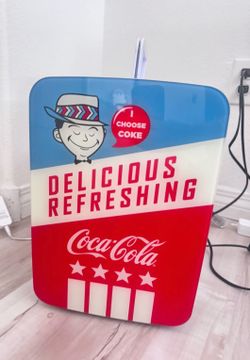 Coca cola mini fridge