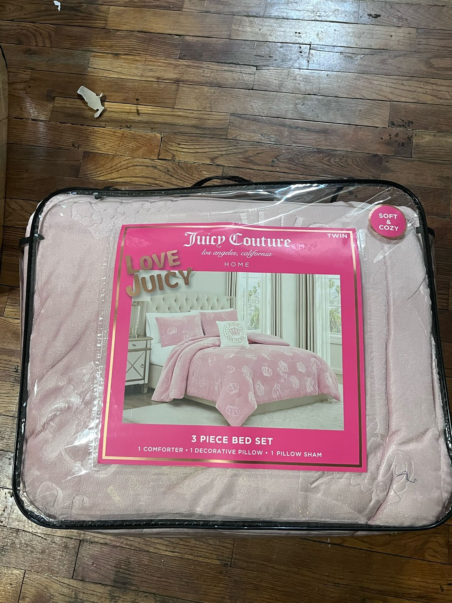 Juicy Couture Bed Set