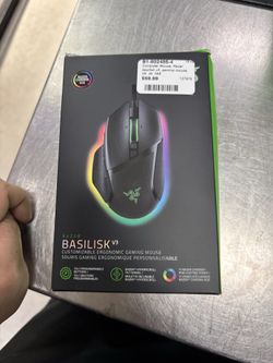 Brand new Razer basilisk v3 wired customizable gaming mouse