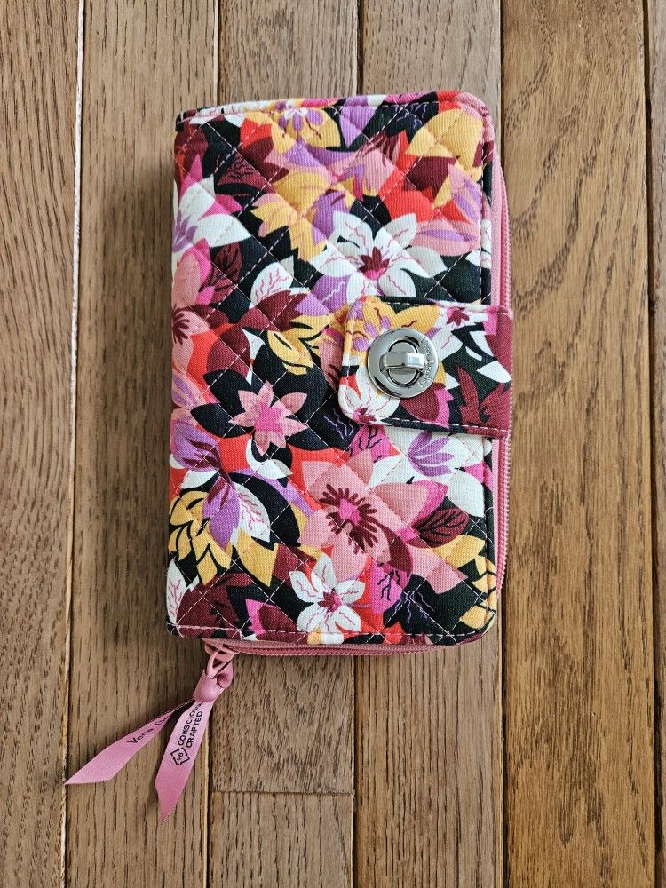 Vera Bradley RFID Turnlock Wallet