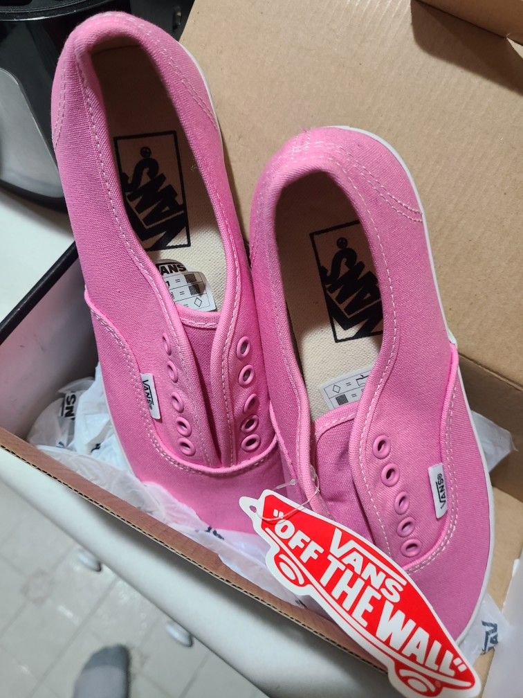 Womens Sneakers