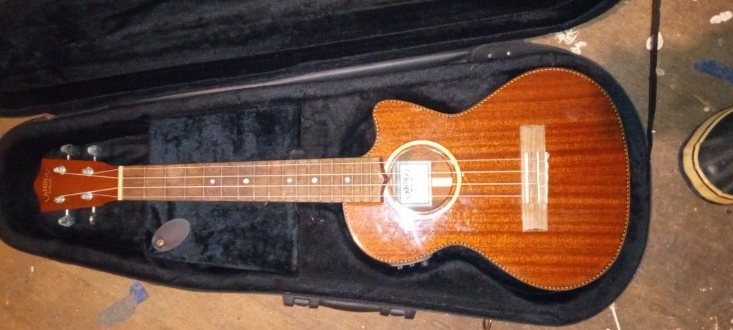 Lanikai Ukulele