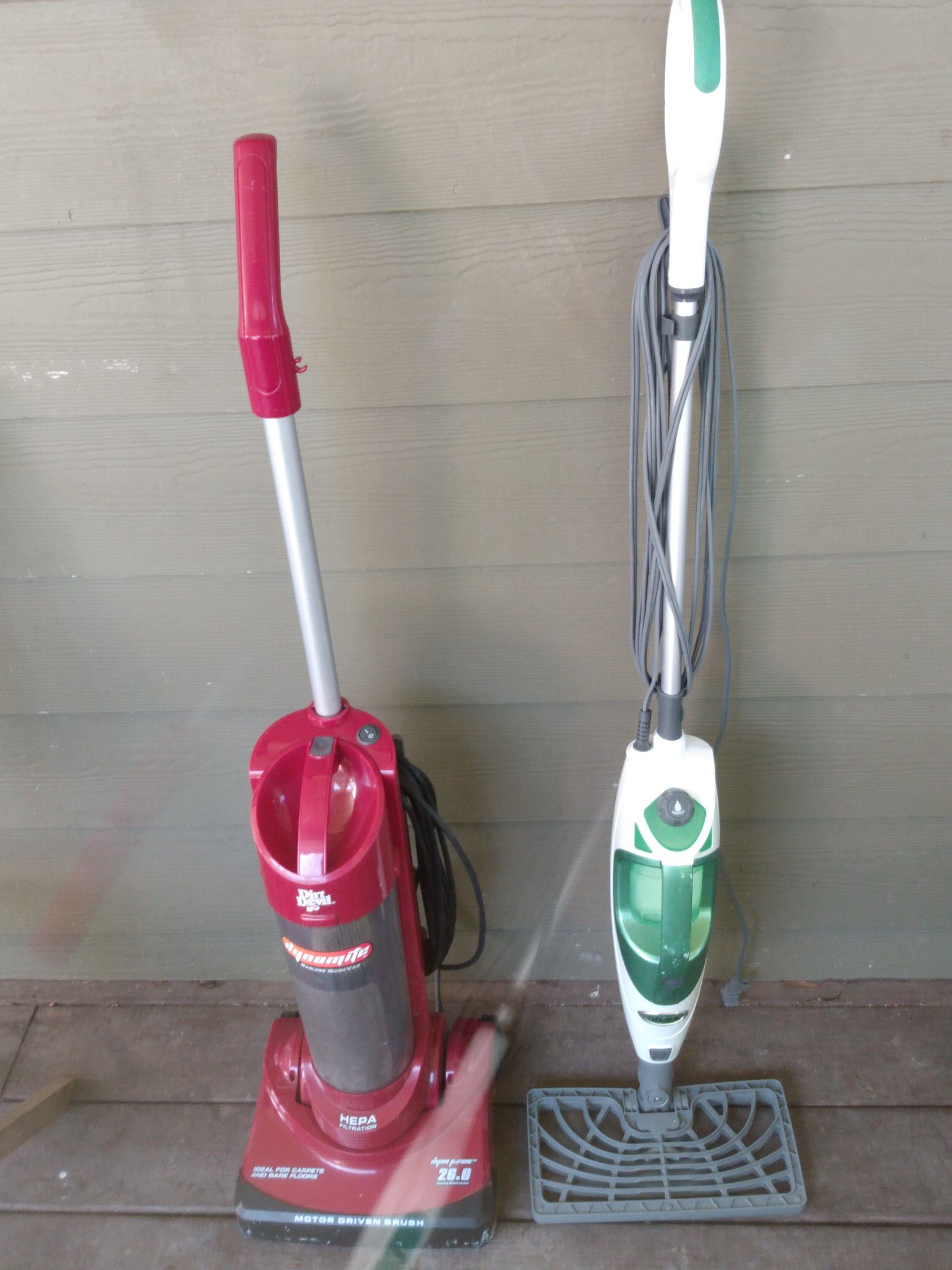 Dirt devil bagless vacuum+shark steam mop