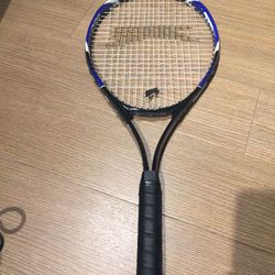 Slezinger tennis racket