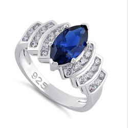 925 sterling silver ring sz 7-8