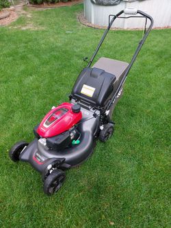 Honda HRN 216 Lawnmower