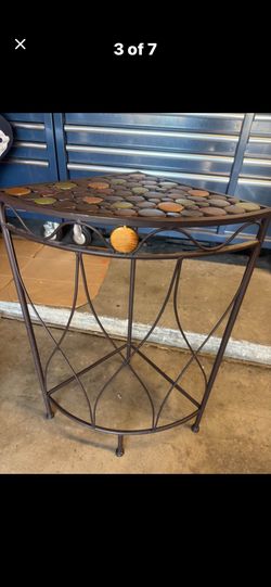 Like New Plant Stand $20 Gilbert And Ray Rd. Check All Pics And Offers.