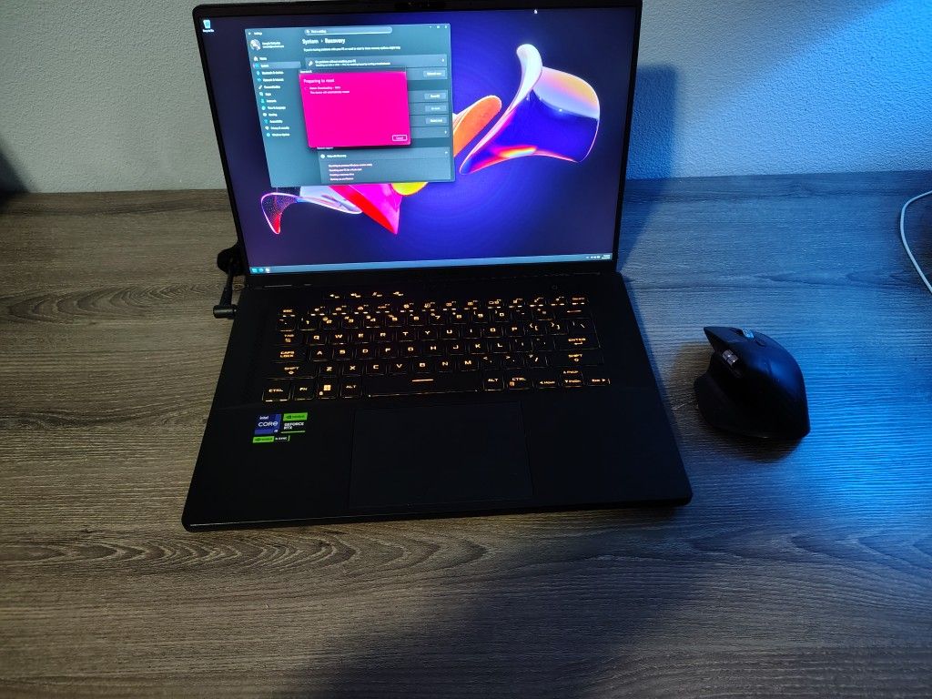 Asus Rog Zephyrus i9 GTX 4070 and MX Master 3 Mouse