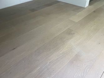 European White Oak Flooring – 34.49 Sq Ft – Monet – $145