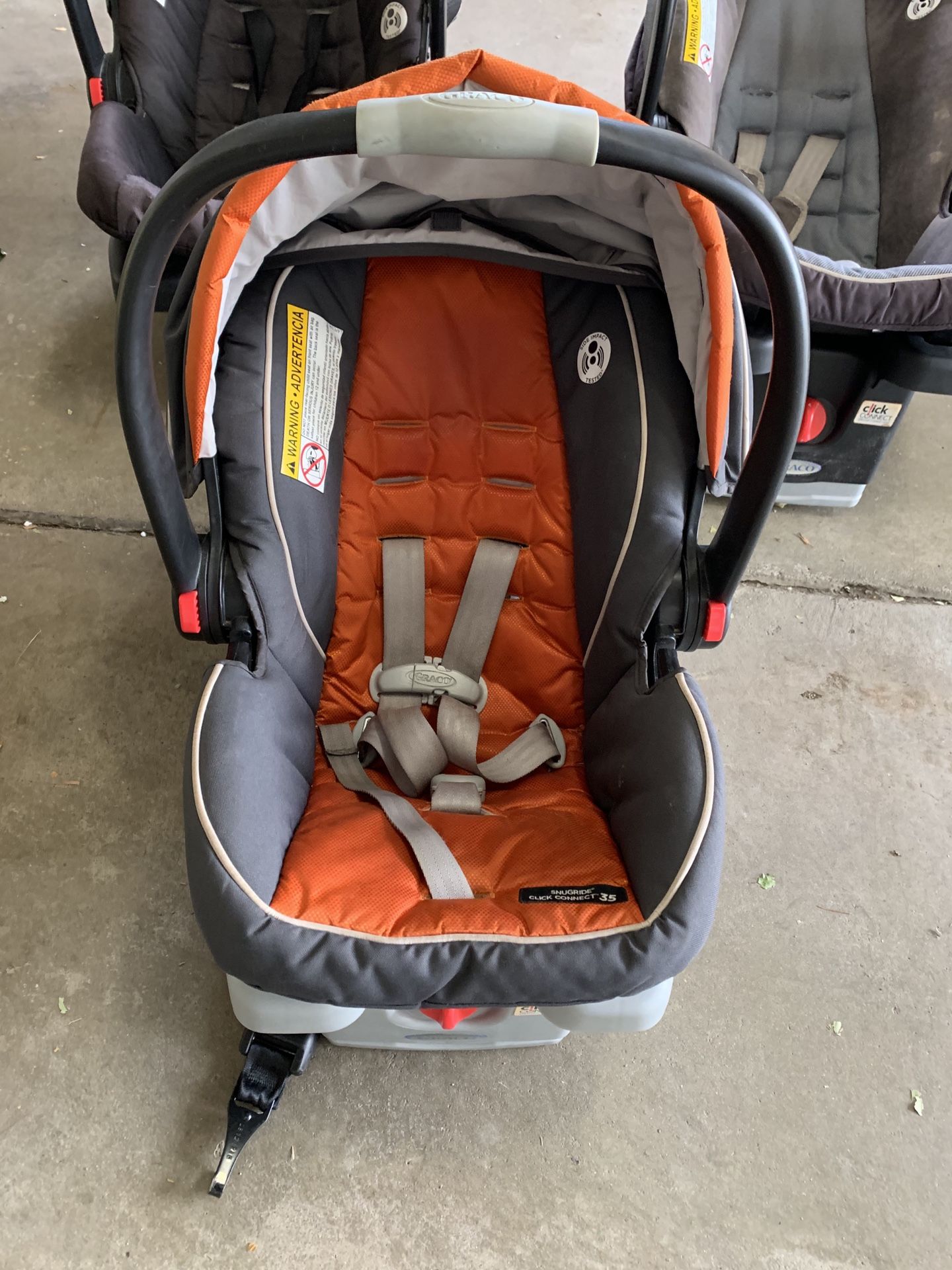 Snugride Quick Connect 35 car seat and base