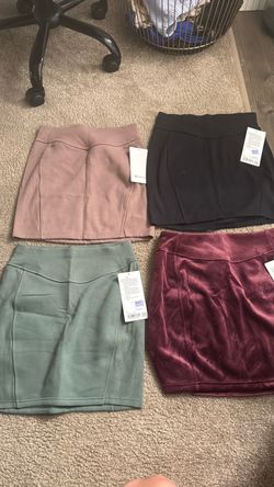 Lululemon Skirts Size Small