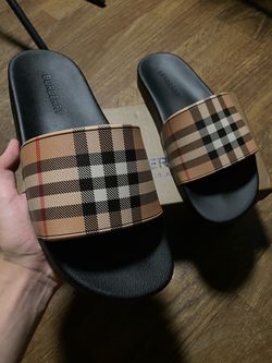 Burberry slides
