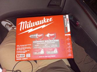 Milwaukee Compact Brushes