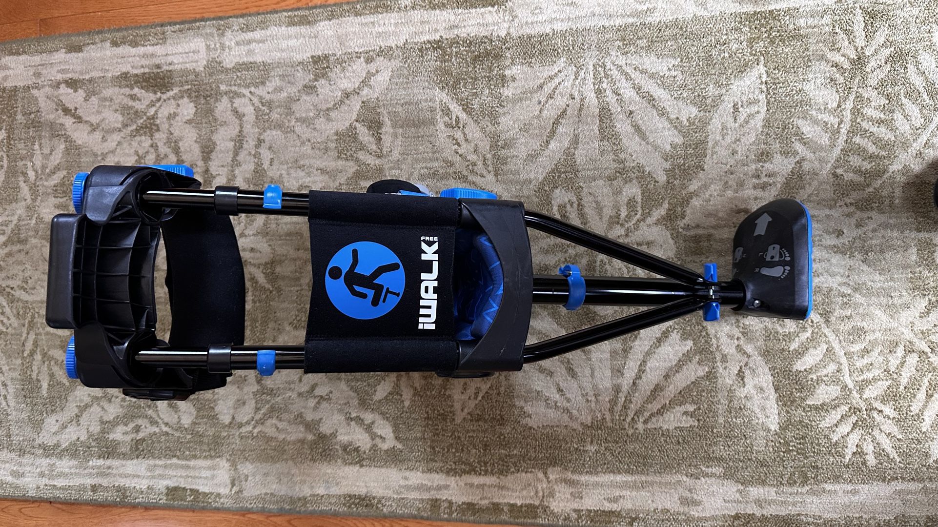 Hands-Free Crutch / Mobility Aid – iWalkFree 3.0 – Gently Used – $125 OBO