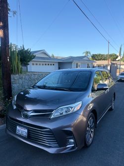2020 Toyota sienna limited premium