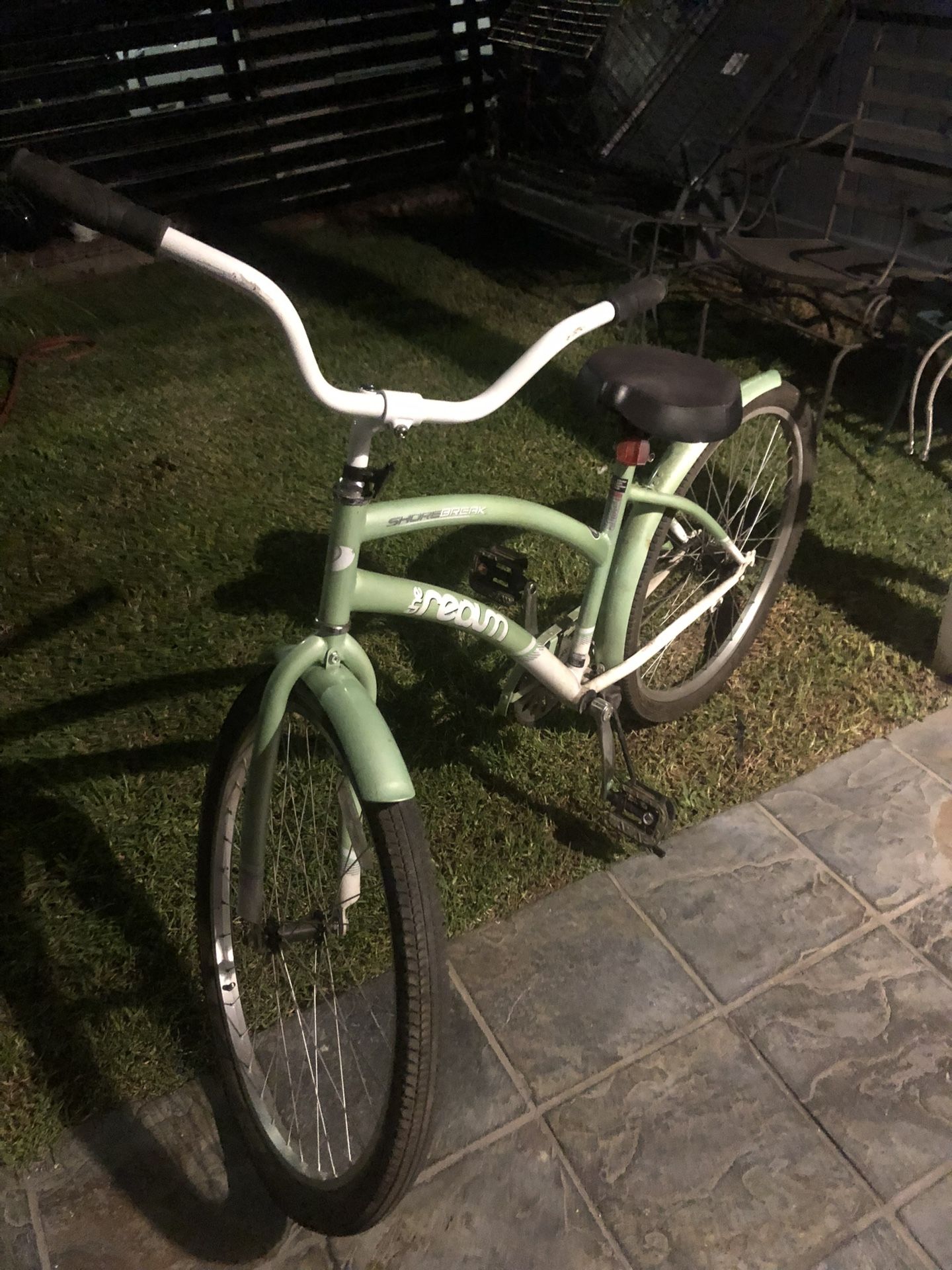 Bicycle The Realm Cruiser