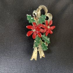 Gerrys Red Green Enamel Christmas  Holiday Poinsettia Flower Brooch Pin. 