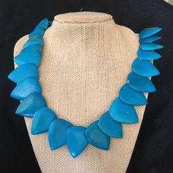 Turquoise wooden necklace