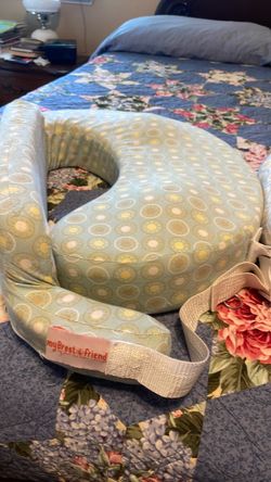 Breast Feeding Pillows