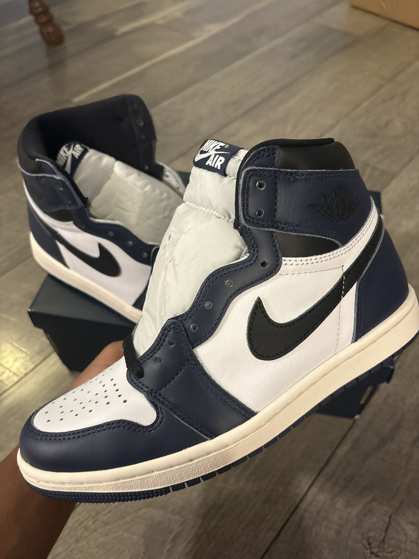 Nike Jordan 1 Midnight Navy