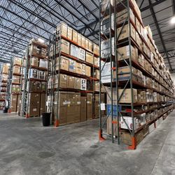 Best Quality In Town Teardrop Pallet Racks Industrial Warehouse Shelving Storage Racking Forklifts 