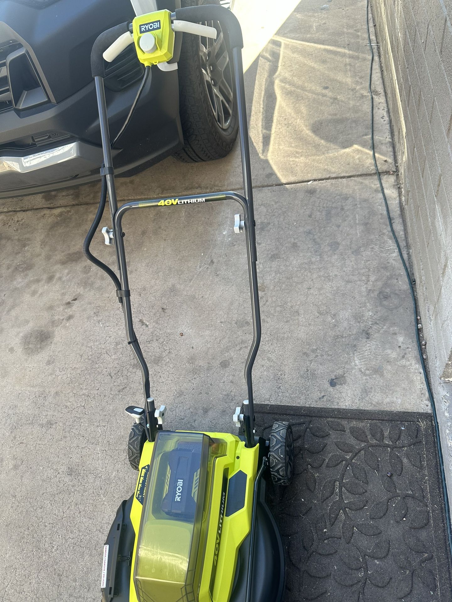 Lawn Mower 40-Volt