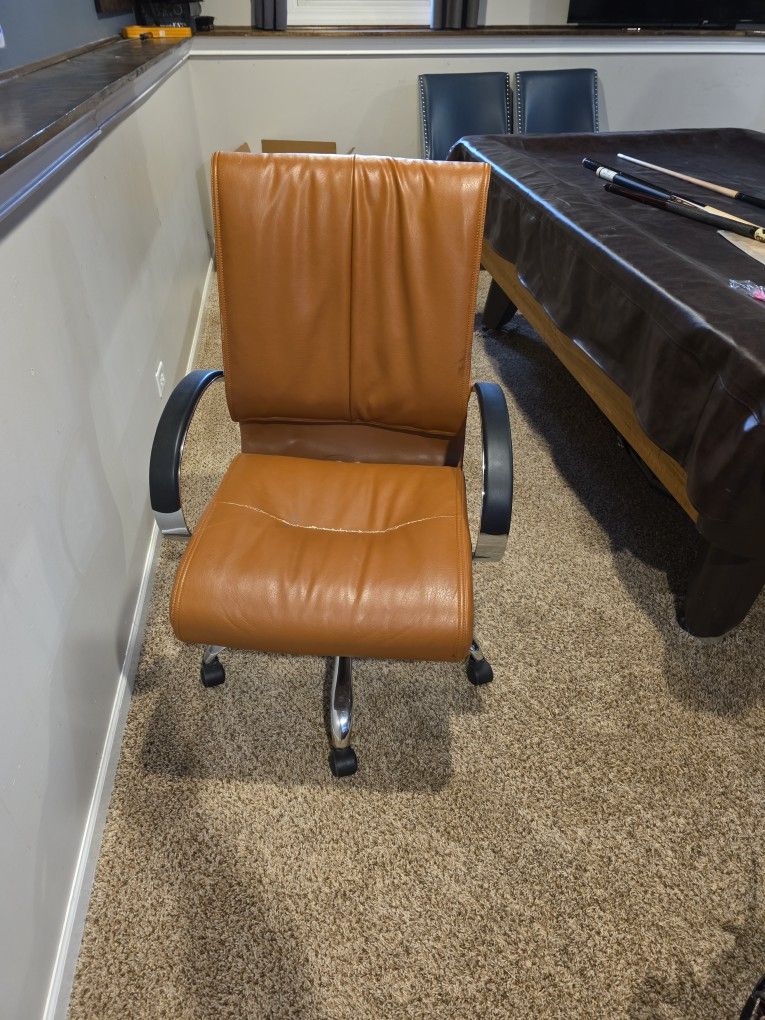 Heavy Duty Leather Office Chair
