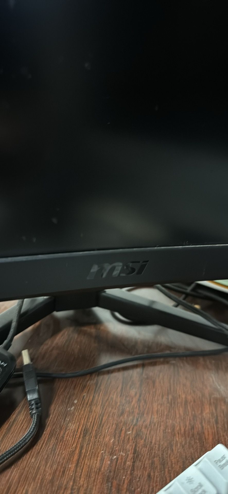 MSI 31.5" Curved 1920x1080 HDMI DP 165Hz-comes with Power Cord And HDMI Cord