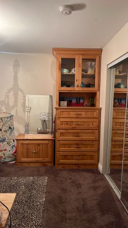 5 drawer Dresser plus