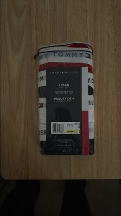 Brand New - Tommy Hilfiger 4 Pack Men’s Briefs Medium - BrandNew