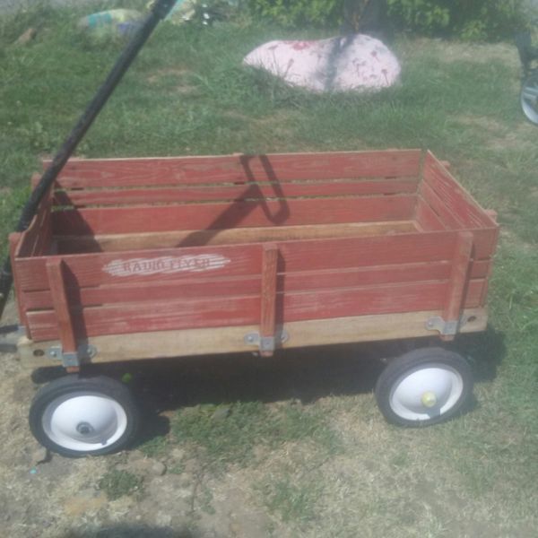 Vintage Wooden Radio Flyer Wagon For In Molalla Or Offerup Vintage Wooden Radio Flyer Wagon