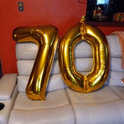Balloons  With Displaying The Number '70'