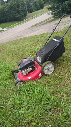 675 hp Yard machine 190 cc works perfect