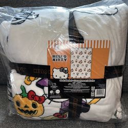 Hello Kitty Halloween Blanket