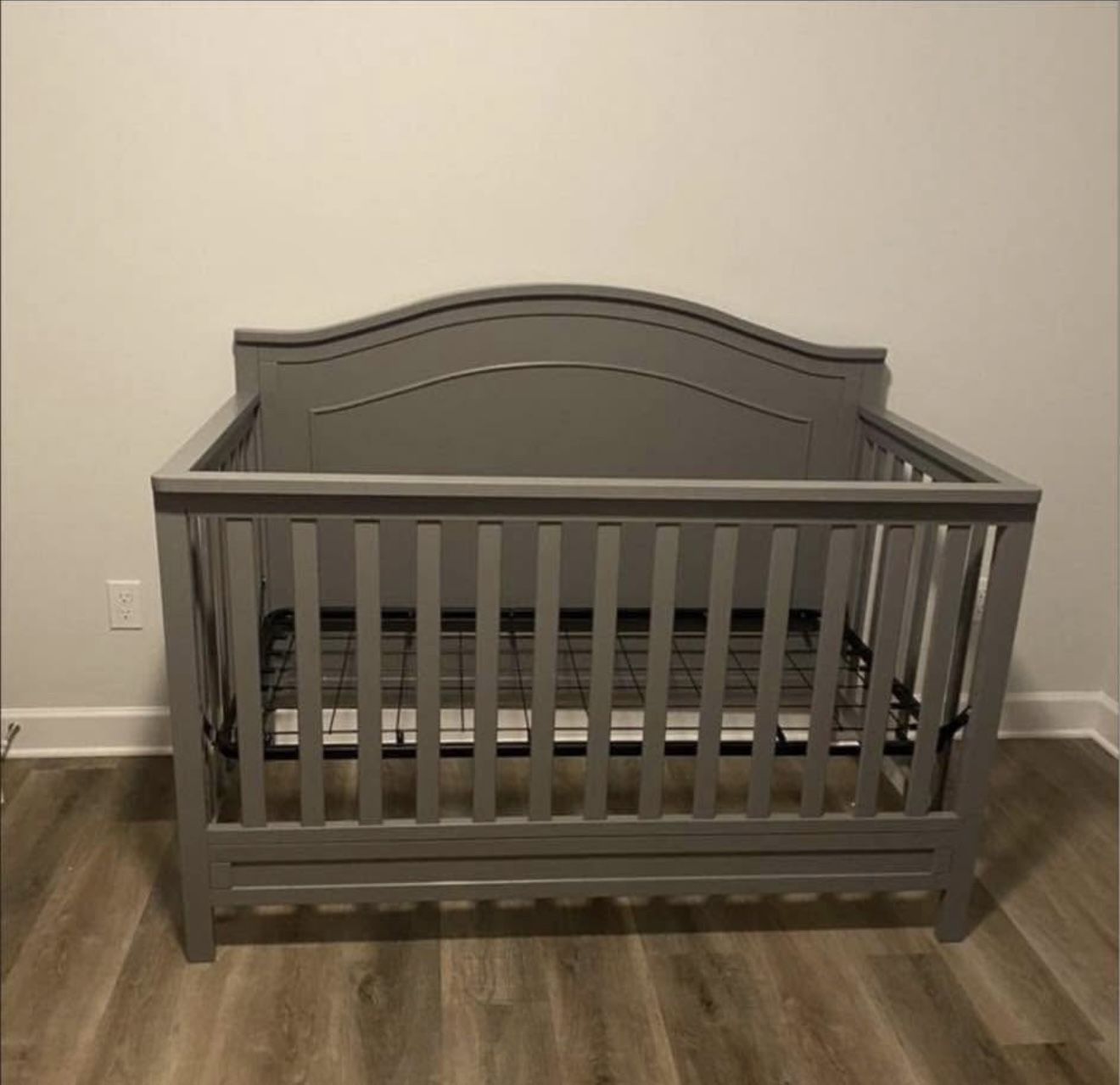 Davinci Charlie 4 In 1 Convertible Crib