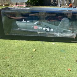 Military Series Chance Vought F4u-1a Corsair 1:18 Model $300 Retail