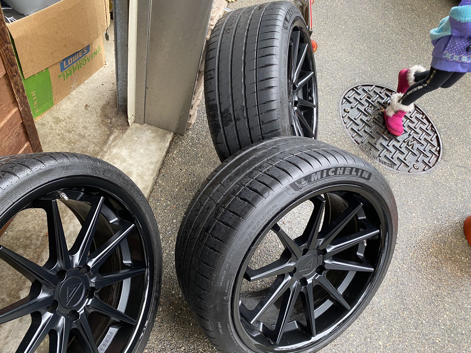 20 inch Ferrada Wheels and Michelin tires