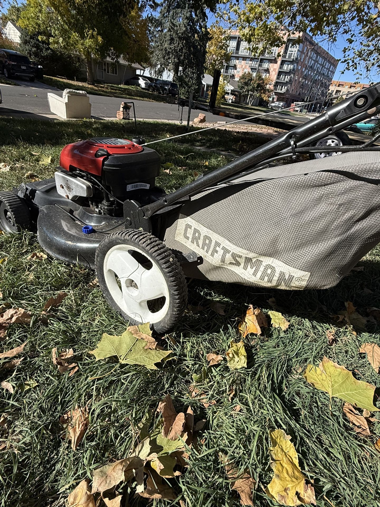 Craftsman 22” Lawn Mower Self Propelled Runs Great