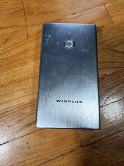 Winplus AC55929 12V Car Jump Starter Portable Power Bank 8000mAh USB LED