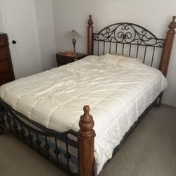 Queen Size Bedroom Set