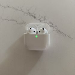 AirPods 4