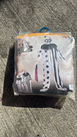 Boys size large (10-12) clown 🤡