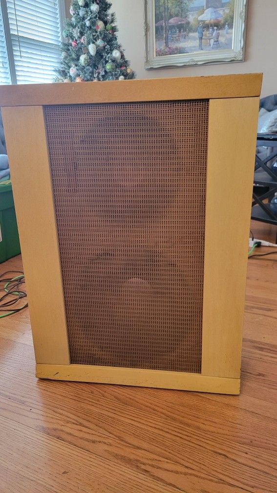 Vintage Mid 1950's Knight Klipsch Corina Blonde Cabinet KN-1310-B, with JBL Loudspeakers System .