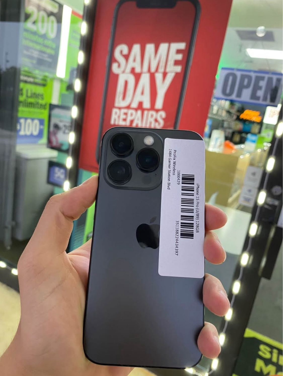 Unlocked iPhone 15 Pro (t128GB) - $10 to Start (Financing)