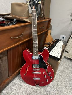 Epiphone Es-335