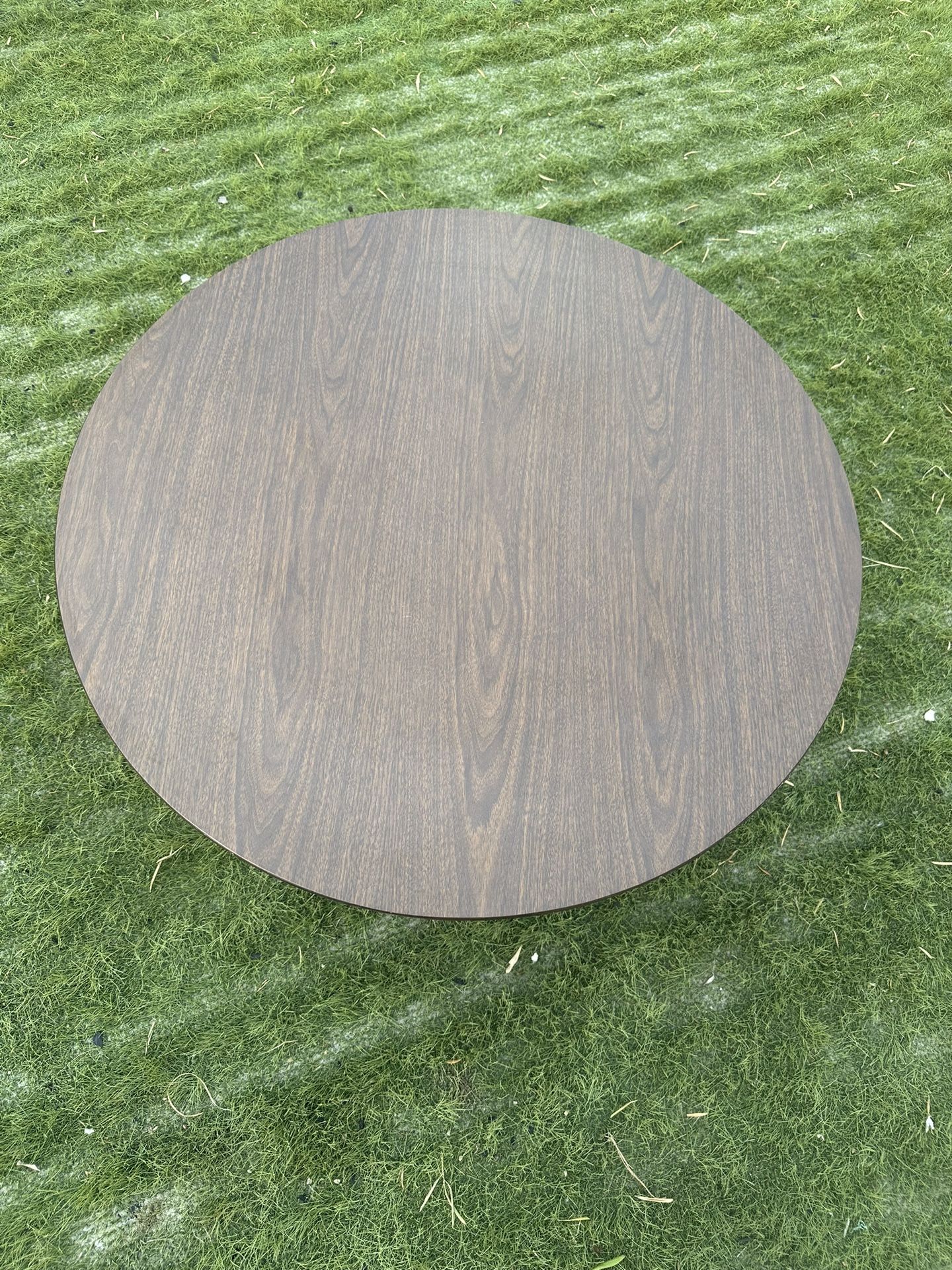 Vintage Round 36" Coffee Table
