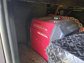 Honda EU3000is Inverter Generator