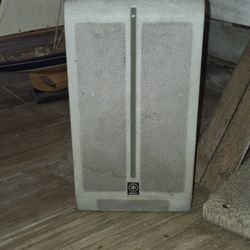 Yamaha  Receiver And Sub Wooder With Bose Speakers 